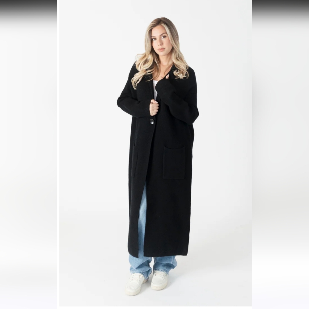 Lyla + Luxe Jimmi Coat Black Small